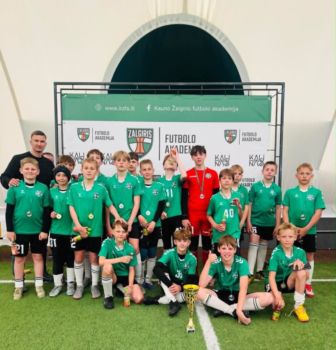 ,,Green White Cup'' futbolo turnyre iškovota - 2 vieta!