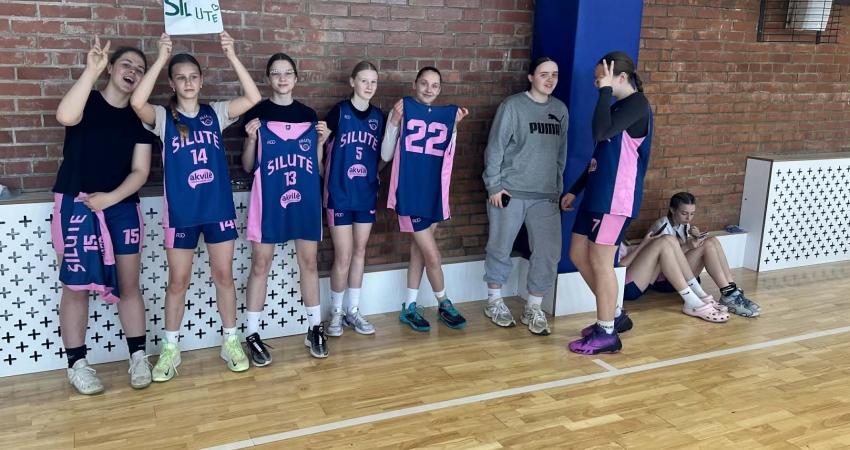 Šilutės Šilutė merginų komandos taip pat dalyvavo ...